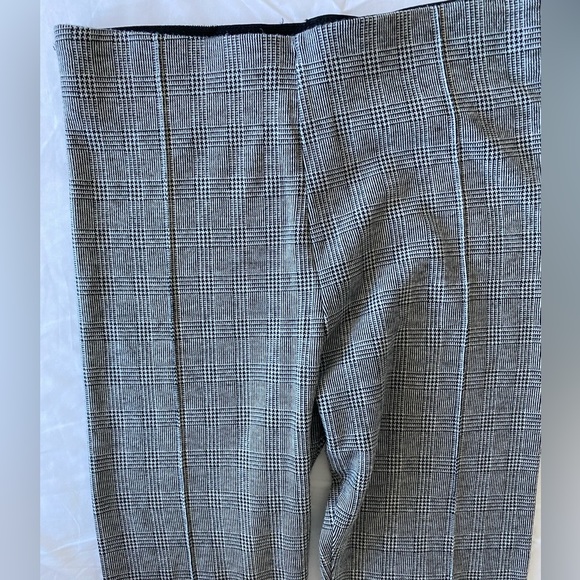 Zara houndstooth pattern stretchy leggings size M can fit small too - Picture 7 of 13
